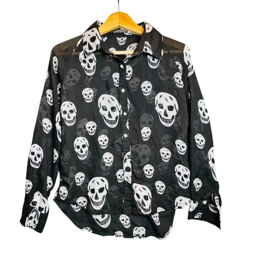 SouthStore SKULL Blouse Large Mixed Buttons Sheer/See Through Size S